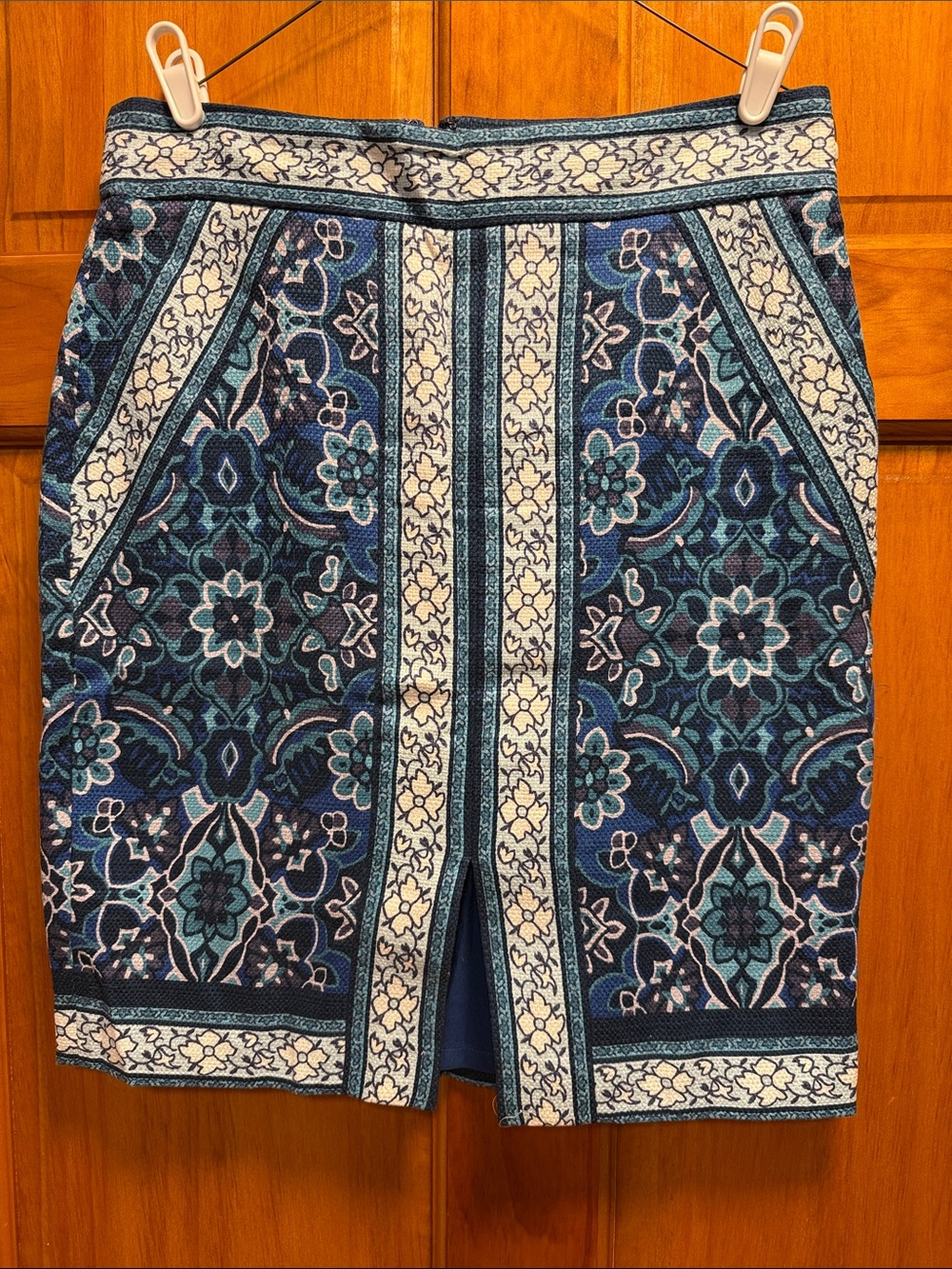 LOFT Blue Floral Border Pencil Skirt